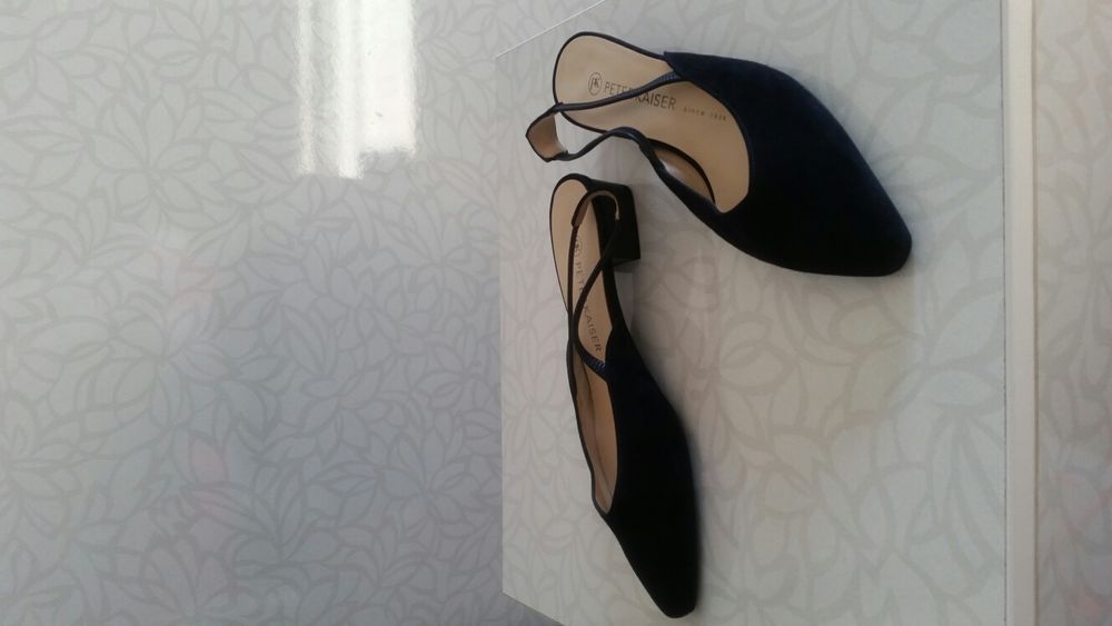 Pantofi balerini saboti noi 37 piele intoarsa naturala peter kaiser