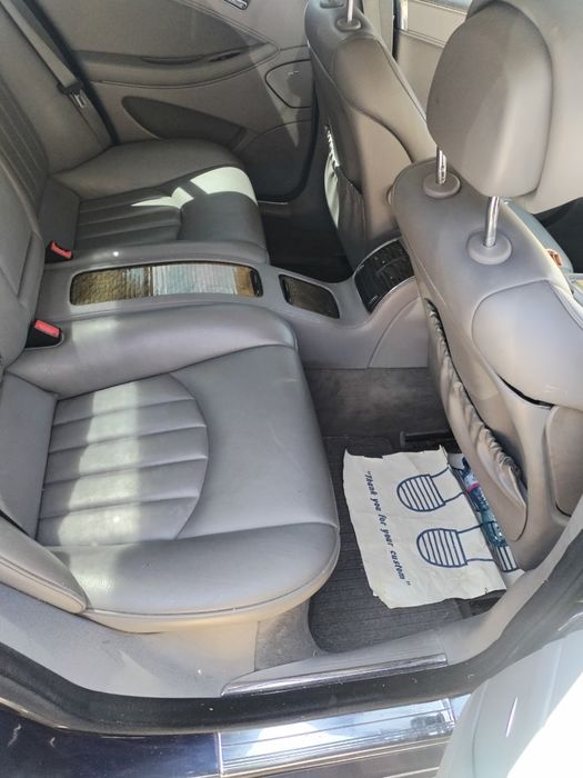 Продавам Mercedes- CLS320