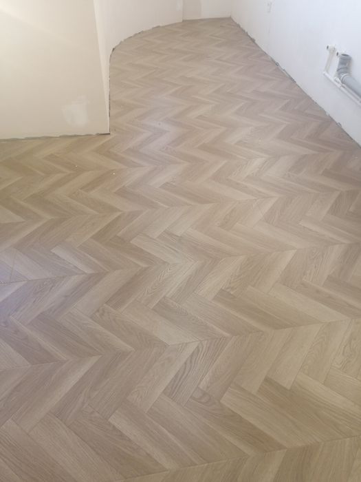 Tarket Laminat xizmati ishimzga Jovob beramiz - Строительство под ключ Келес на Olx