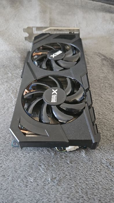 vand placa video amd hd 7870 dual-x 2gb vram