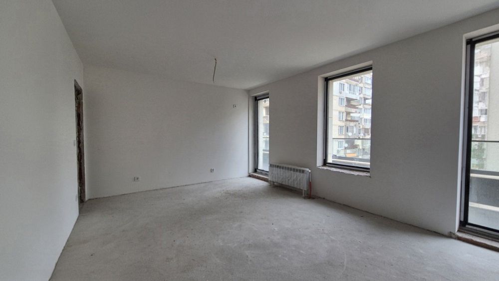 Тристаен апартамент в ж.к. "Лозенец"! До Южен парк!