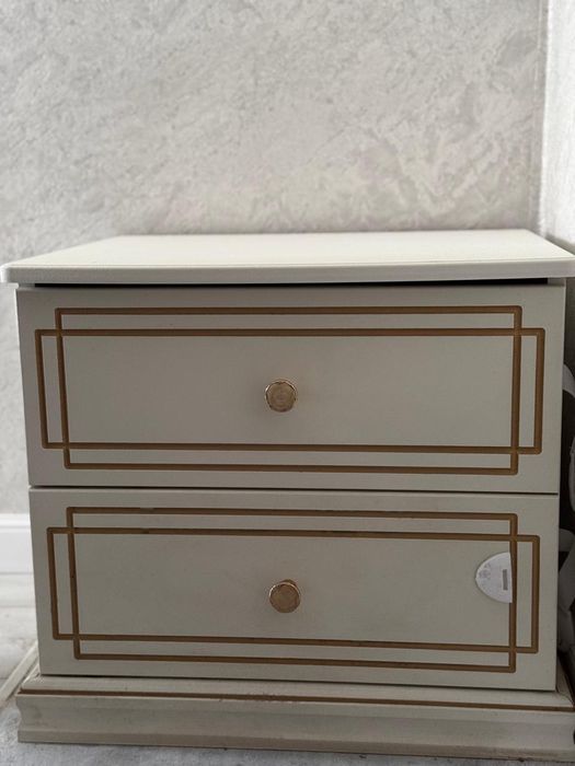 Продам комод в комплекте