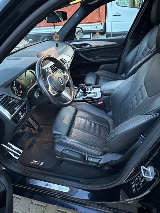 Bmw x3 25d(230cp), pachet m , trapa , piele neagra, primul proprietar