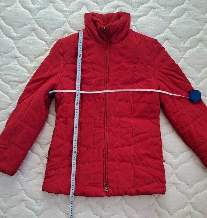 Дамско зимно яке - червено