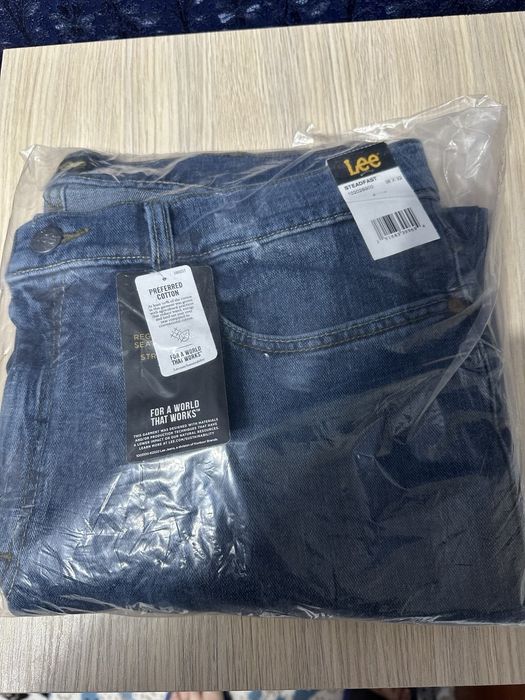 Джинсы Lee legendary regular fit.36/32