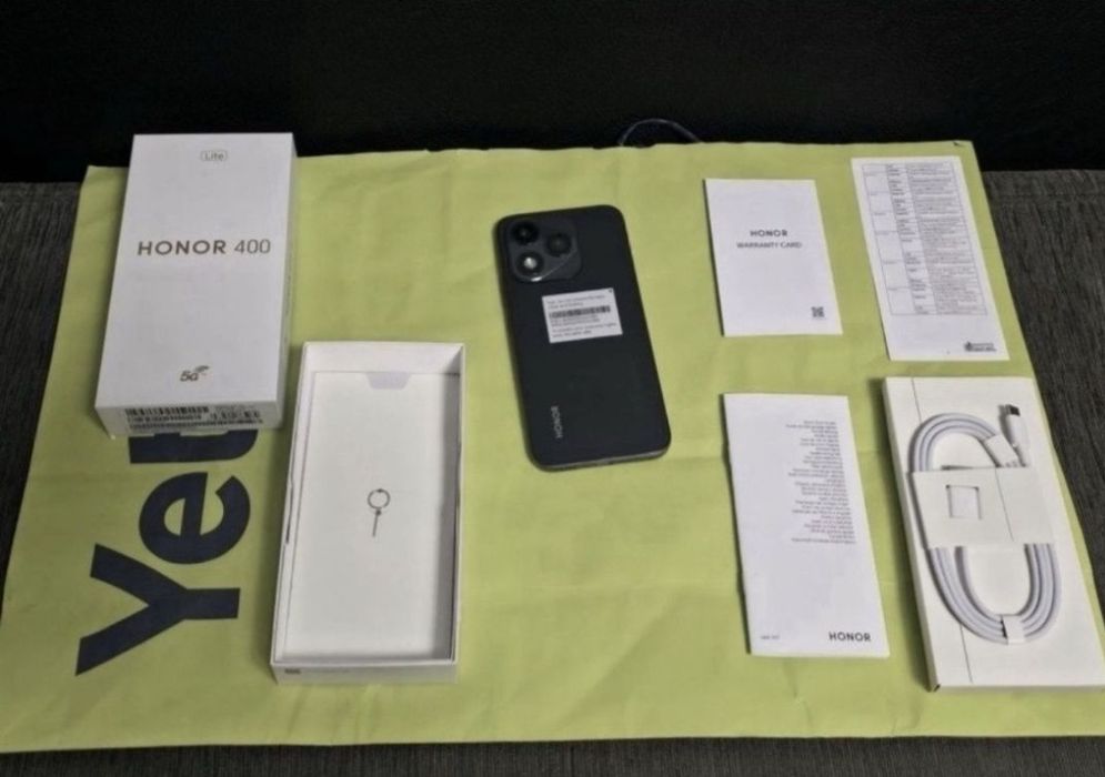 ЧИСТО НОВ 256GB Honor 400 LITE 5G Гаранция Yettel 2028г. Black | Черен