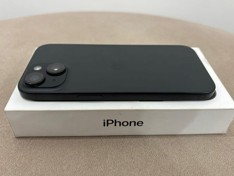 Iphone 15 128gb пълен комплект