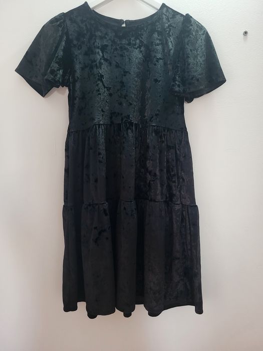 Детска черна рокля