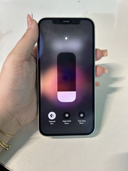 Iphone 12 64 гб.