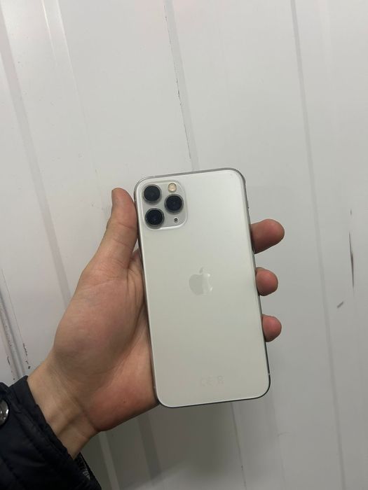 продам айфон 11 про