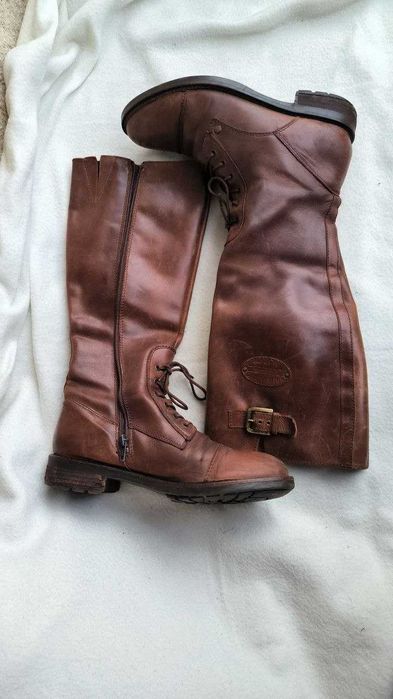 Tommy Hilfiger 39 elegante si sanatoase