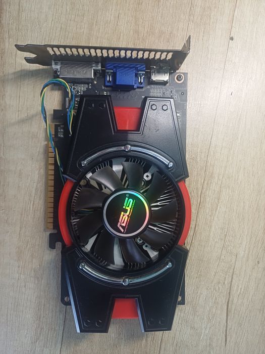 Placa video Nvidia Geforce GT440 GDDR5 1GB