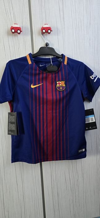 Compleu de fotbal Nike 110-116 băieți Barcelona si Chelsea