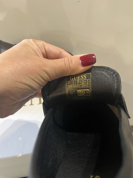 Дамски лоуфъри Guess номер 41