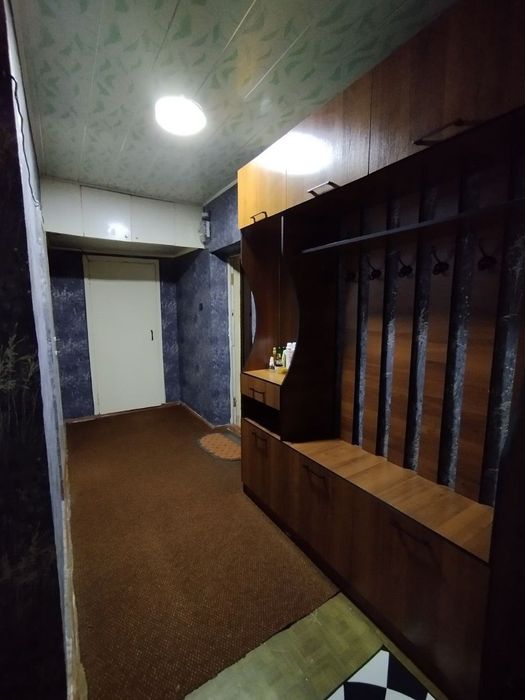 Продается квартира с мебелью. Второй микрорайон