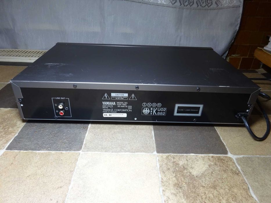 Cd-player audio Yamaha CDX-480