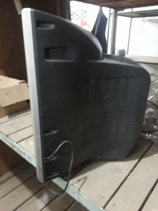 Продам телевизор Самсунг