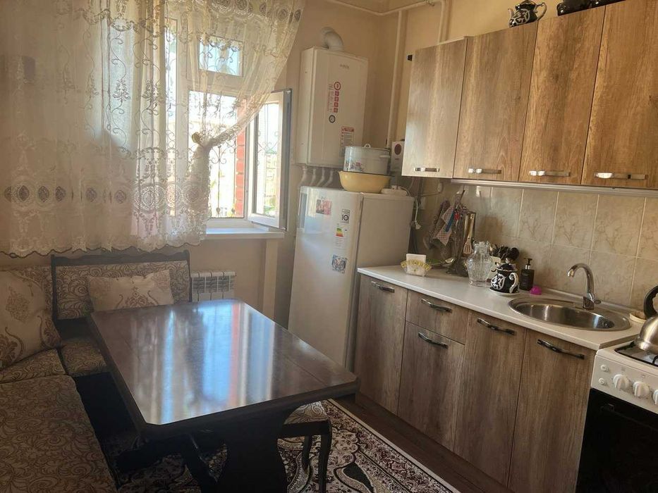 Просторная 2-комнатная квартира  (Янги Хаят)