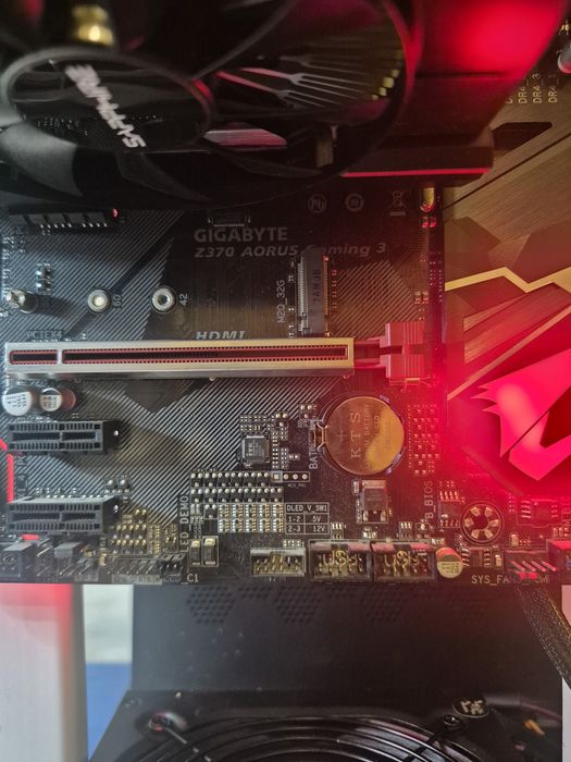 Kit pc Aorus z370 plus i3 8100