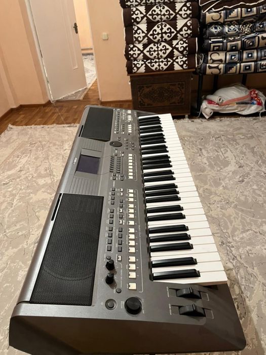 Синтезатор YAMAHA пср 670