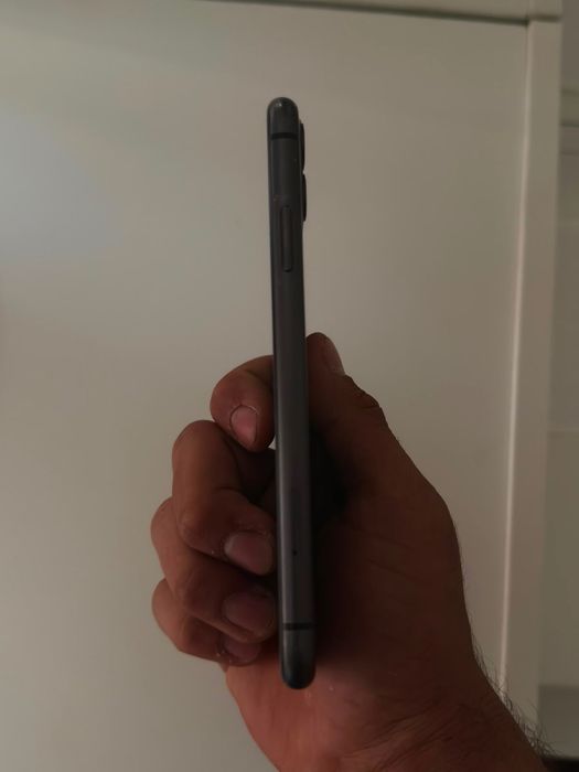 iPhone 11 с коробкой