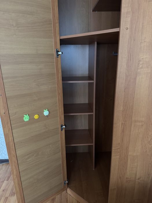 Прожам шкаф угловой