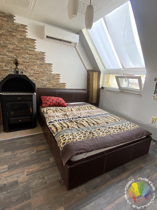 Дава се под наем Едностаен апартамент в Бургас, Център - 60 кв.м за 336.6 € - Снимка #1