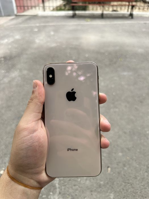 СРОЧНО продаеться iphone xs max