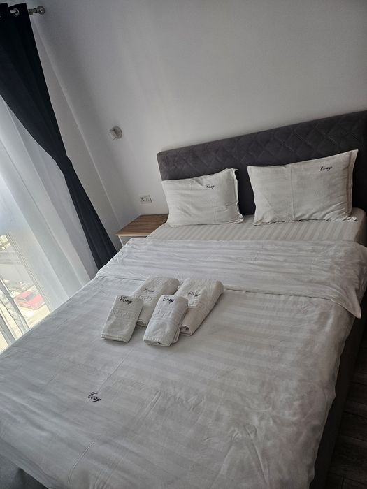 Închiriez apartament in regim hotelier "Cozy Apartments " Adora park