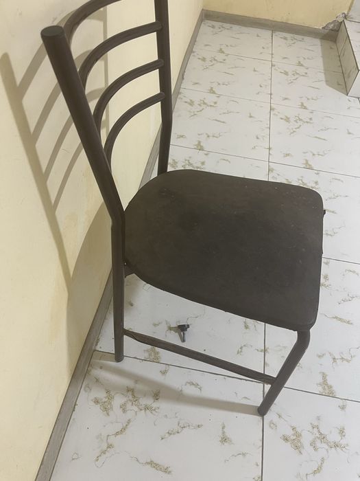 Parta sotiladi. Ishlatilgan Zo’r mustahkam narsa.