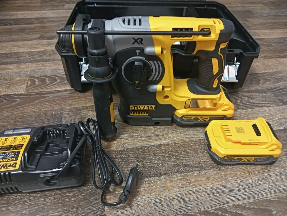 Ciocan rotopercutor pe bază de acumulator DeWalt DCH273S2T-QW 18V