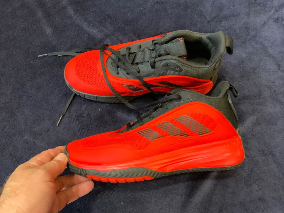 Adidas-оригинални маратонки 42 номер