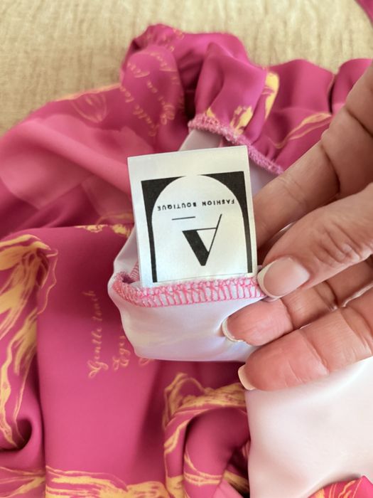 Розова рокля размер 44 италианска номерация, кожено яке