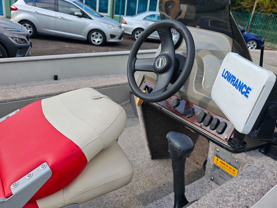 Tracker Boat Super Guide V 14 - Алуминиева Американска Лодка