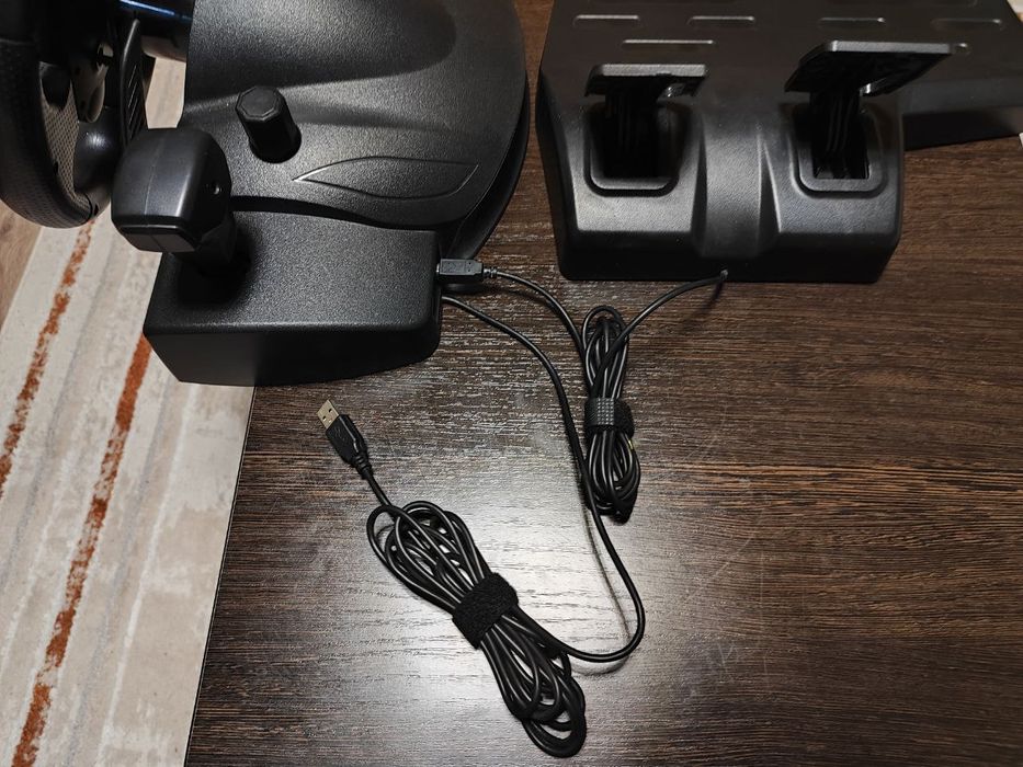 Продам игровой руль
