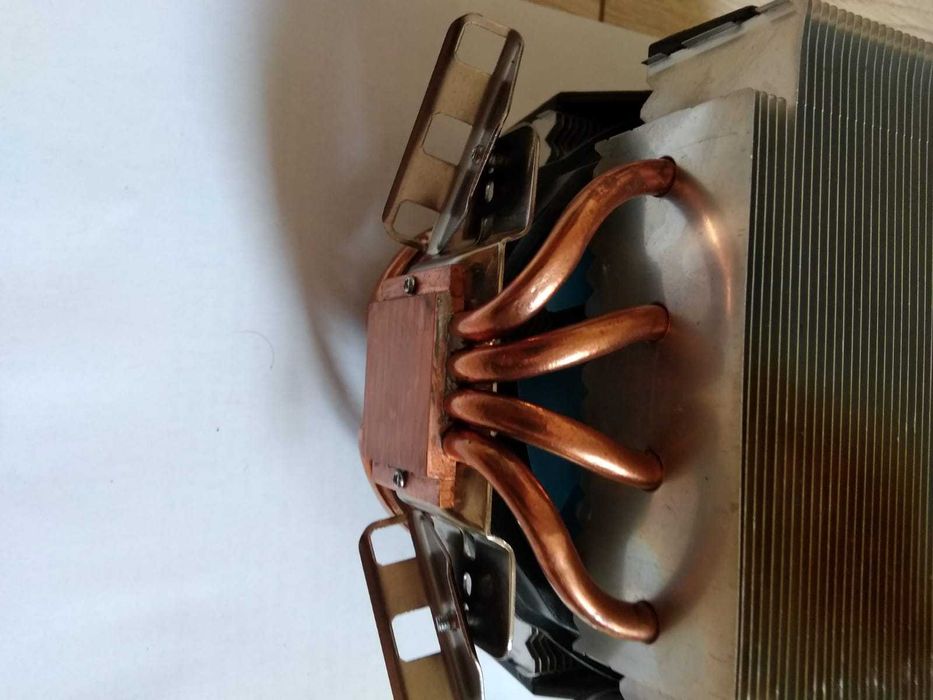 Cooler Rysen AM4 AM3 AM3+ FM1 FM2 FM3 Arctic Freezer extreme 120 mm