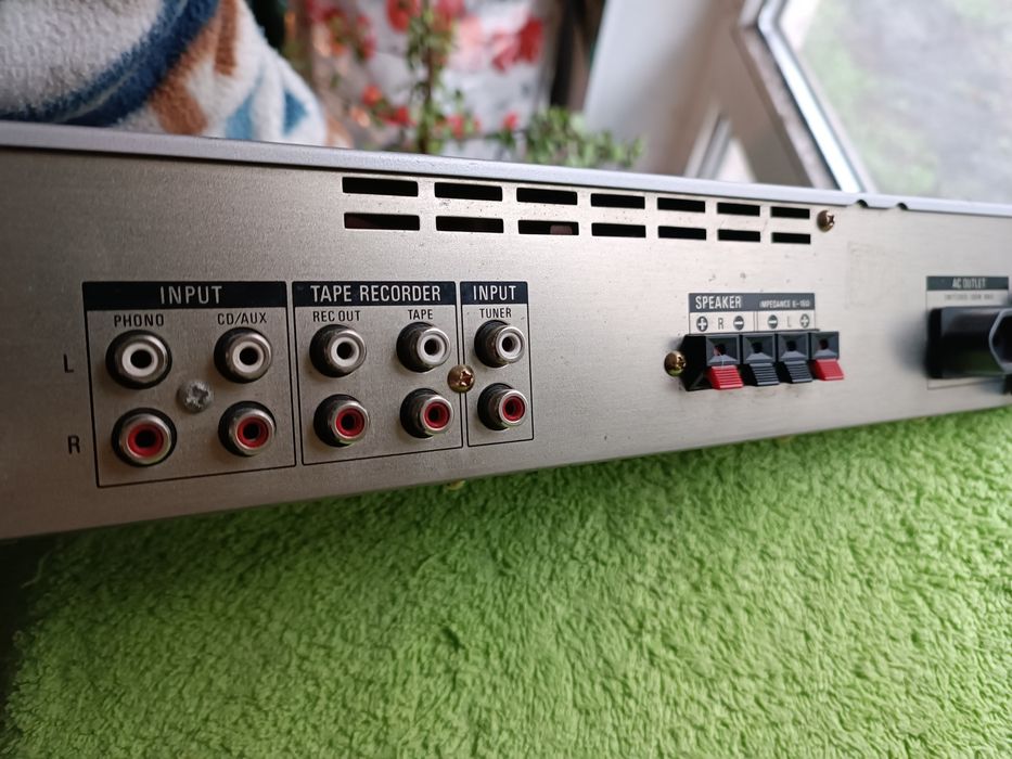 Statie Sony mărime middy