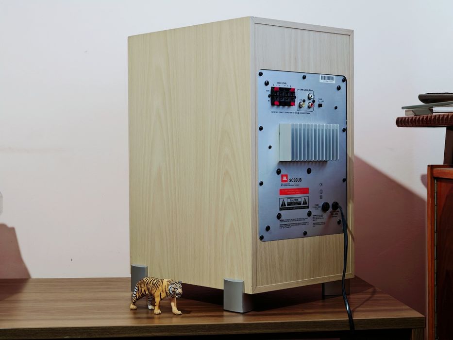 Jbl SCS-SUB. Subwoofer de clasă. Bass profund și adânc. Preț fix !