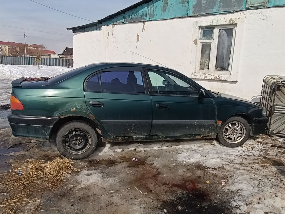 Продам машину тойото