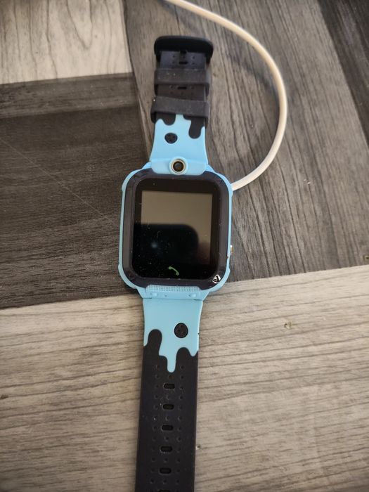 Ceas telefon cu GPS