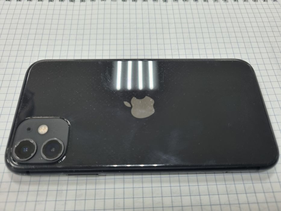 Айфон 11 в рабочем состоянии