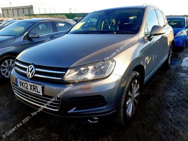 Dezmembrez Volkswagen VW Touareg generatia 2 7P [2010 - 2014] Crossover 3.0 TDI Tiptronic 4Motion (