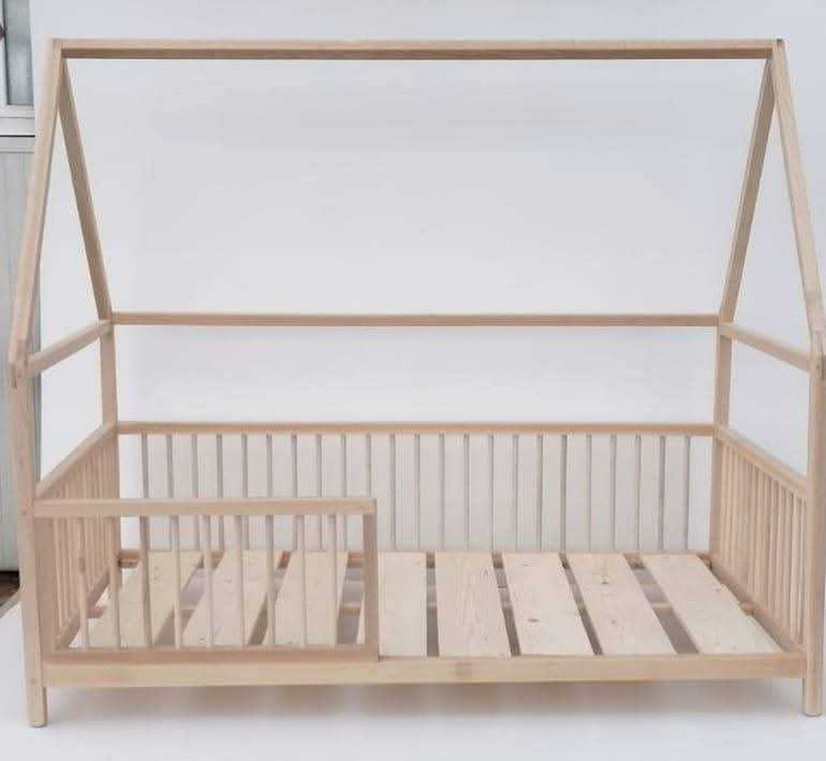 Pat copii tip casuta 120x200