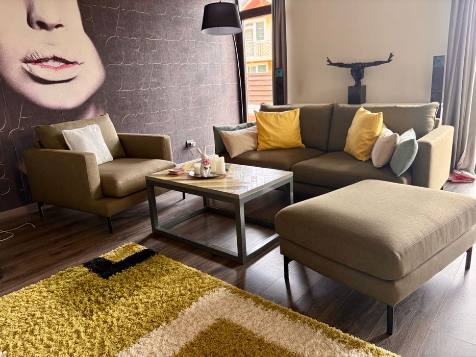 Set living Mobila Cioata – canapea + fotoliu + taburet | stare excelenta, confort premium
