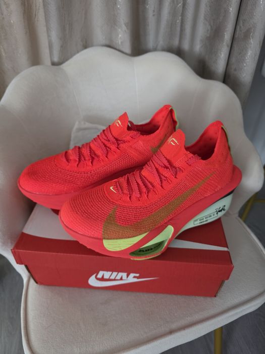 Adidasi nike zoomx marimea 42