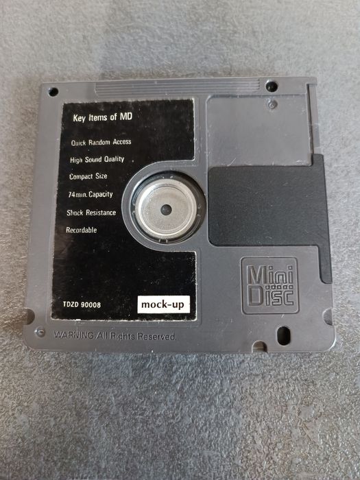 Minidisc Dangerous Mockup Calarasi • OLX.ro