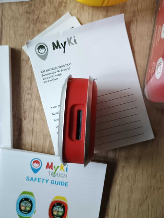MyKi Touch GSM/GPS смарт часовник за деца