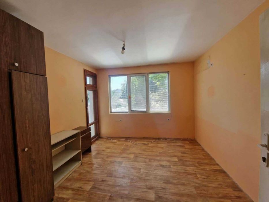 ж.к. Сторгозия - двустаен с гараж