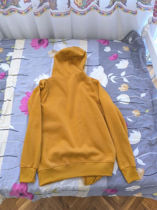 Суичъри с цип, зимно яке,есенно яке и риза