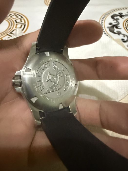 Sotiladi Longines VHP